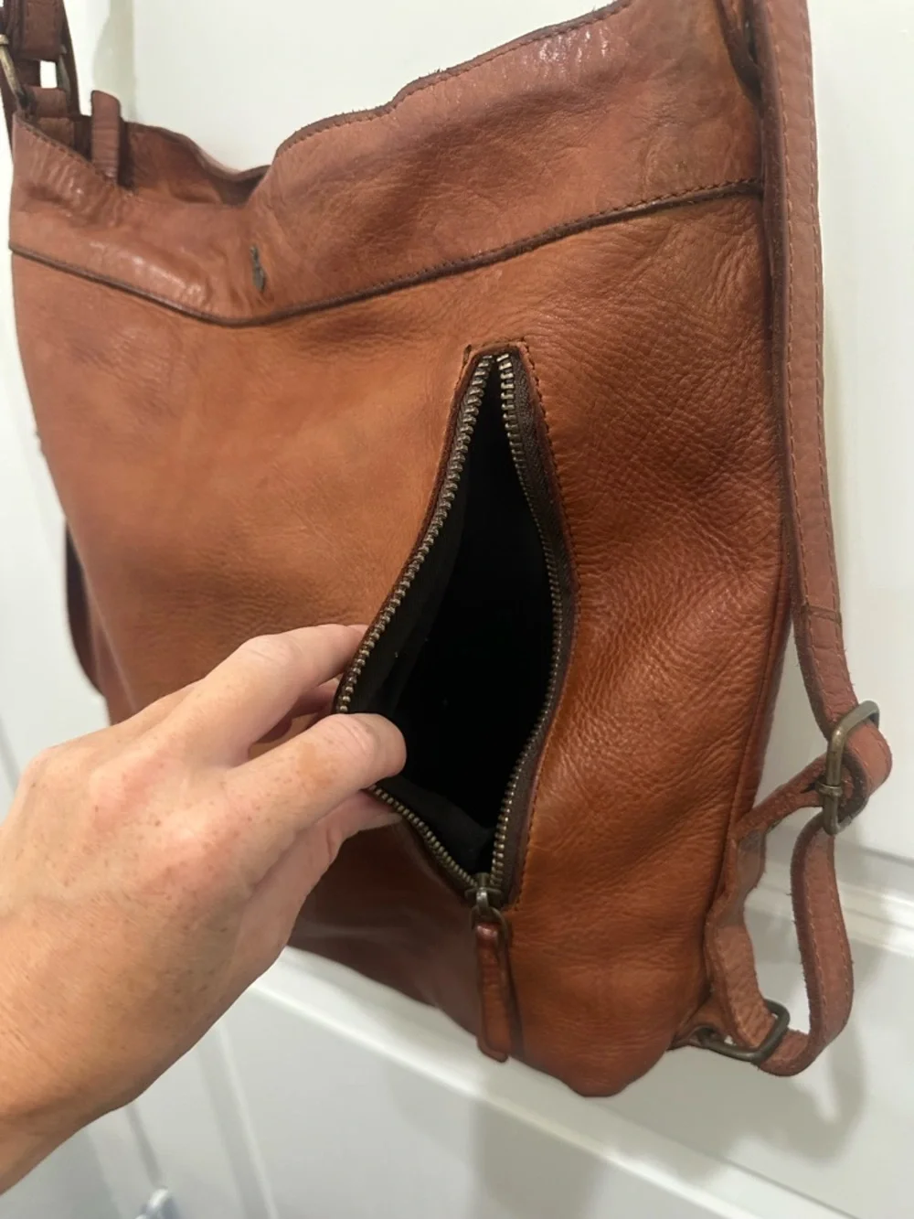 HARBOUR 2nd Cognac Leather Crossbody Bag